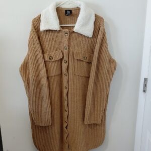 Derek Heart Tan Teddy Jacket with White Collar